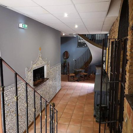 Hotel El Castell Embruixat Saint-Hippolyte  Zewnętrze zdjęcie