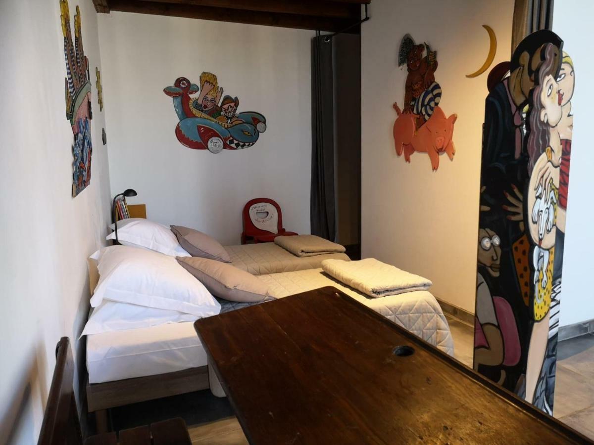 Hotel El Castell Embruixat Saint-Hippolyte  Zewnętrze zdjęcie